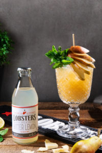 Alkohofreier Drink mit Lobsters Bitter Lemon